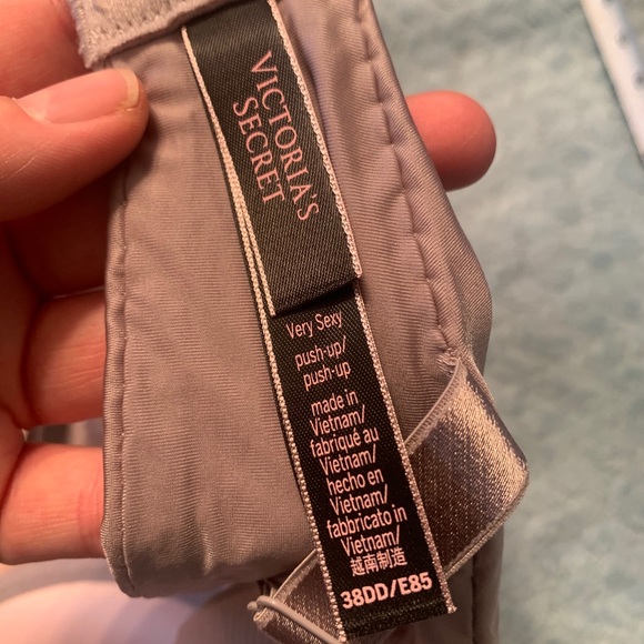 VS Very Sexy Embellished Push Up Bra - Picture 6 of 6